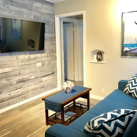Downtown Sarasota Cottage Near Siesta Key Beaches And Golfing-3