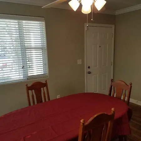 Hist Two Bedroom Home In Avondale Riverside Jacksonville-3