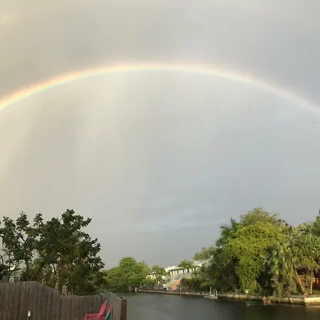 Wilton Manors Hideaway 2-2