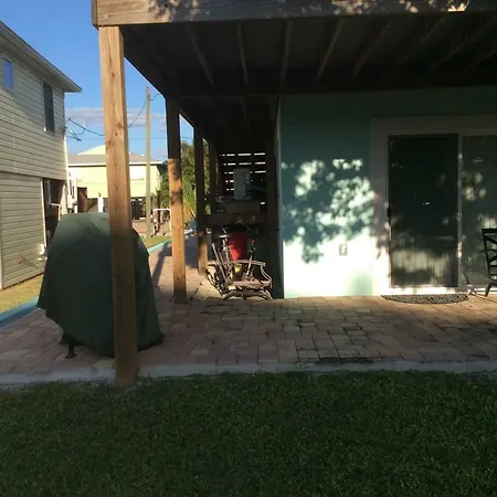 Fort Myers Beach House-On A Canal-3