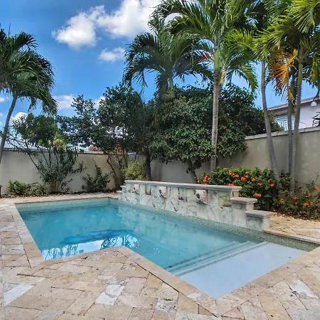 Luxury Home By Beach-3