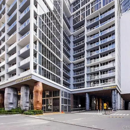 Icon Brickell Apartments-3