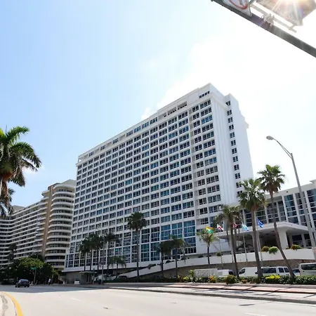 Castle Beach: Coral Condo-2
