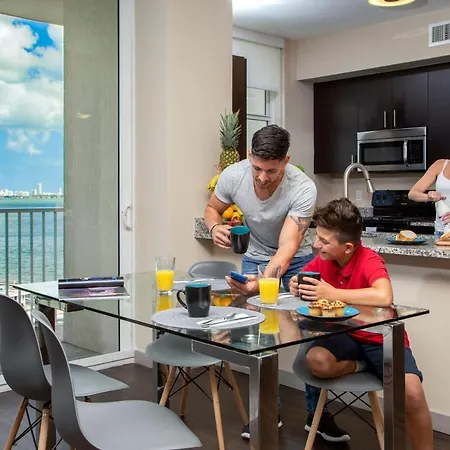 Mare Azur Miami Luxury Apartments By Grand Bay-3