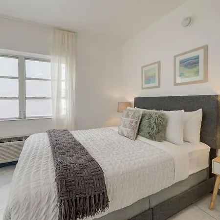 Del Rio Condo-2