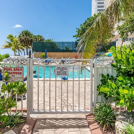 Ocean Beach Condo 3Br On The Sand 911-2