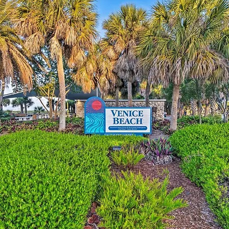 Updated Apartment Walking Distance To Venice Beach-2