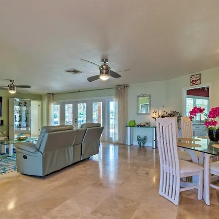 Bayfront Florida Retreat With Boat Lift And Fire Pit!-3
