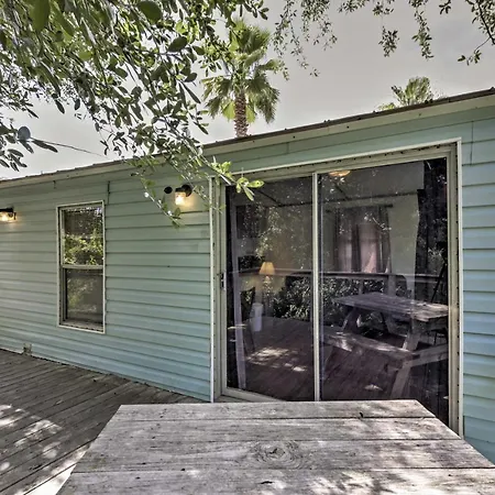Charming Silver Springs Cabin With Forest Views!-2