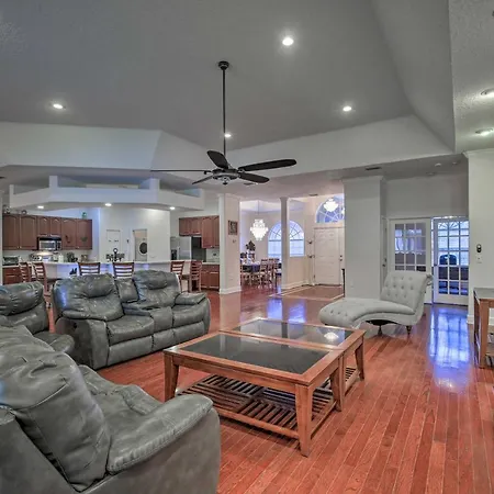 Expansive Family Villa 5 Mi To Sponge Docks!-2