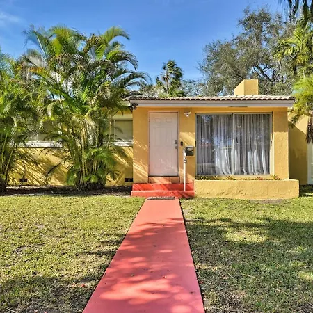 Quaint Central Miami Bungalow: 10 Mi To Mid-Beach!-3