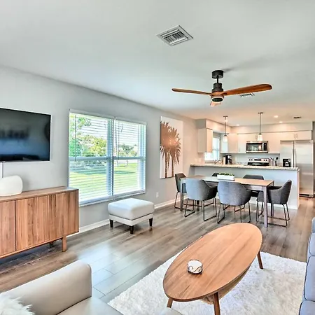 Chic Naples Getaway With Pool And Spa Less Than 2 Mi To Beach!-3