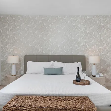 Bentley Residences By Ss Vacation Rentals-2