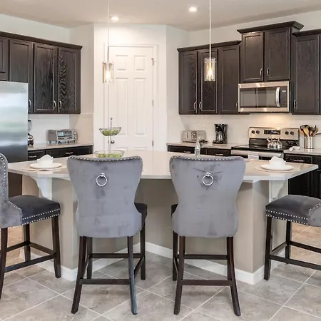 Spacious House With A Private Pool Near Disney-2