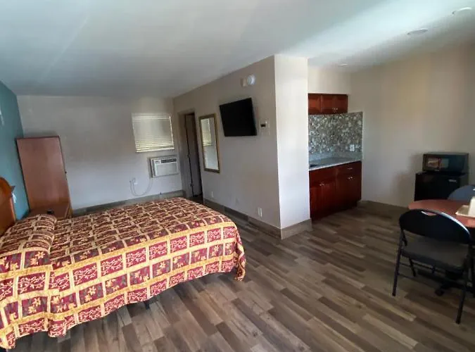 Red Carpet Inn Daytona Beach