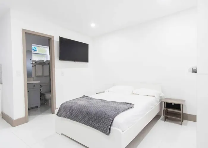 Villa Modern Studio In Heart Of Miami