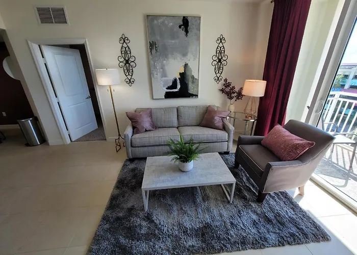 Aparthotel 2Br2Bd, Downtown, Cal King West Palm Beach