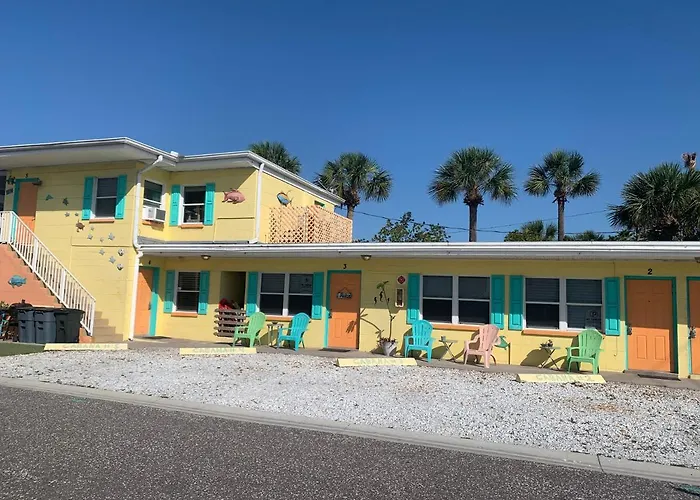 Boutique Michaels Surfside Cabanas Clearwater Beach