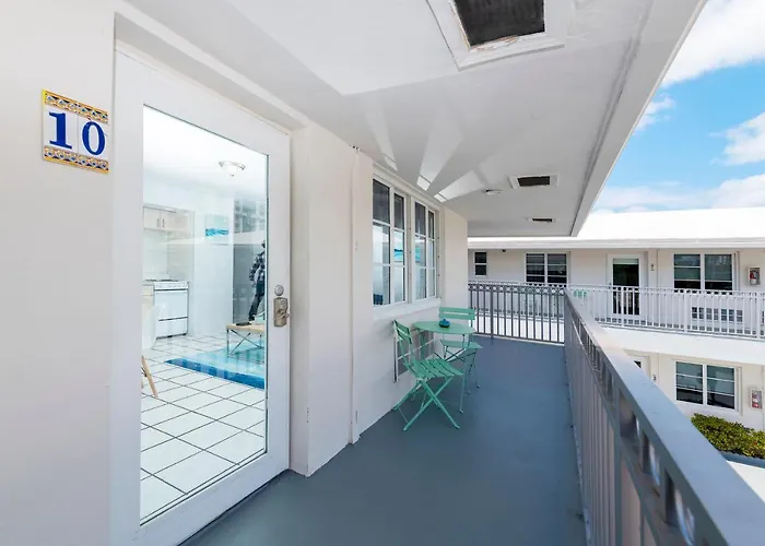 Haustierfreundliches Sorrento Villas Miami Beach
