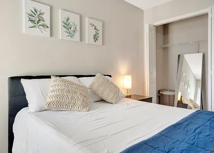 Zenhomes In Heart Of Brandon Convenient Location