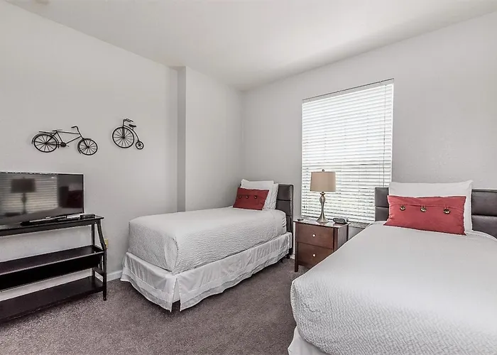 Beautiful Vista Cay Condo, Near Disney Kissimmee