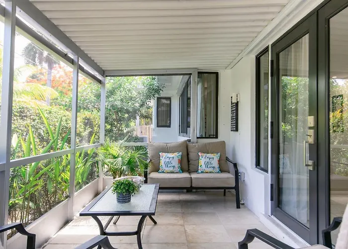8 Guest,5 Min To Beach, Restaurant, Everything Hollywood