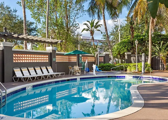La Quinta By Wyndham Ft. Lauderdale Plantation Hotel