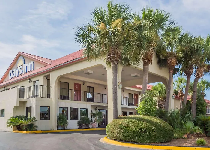 Destin Dog Friendly Lodging and Hotels