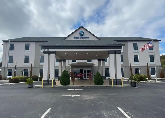 Wauchula Hotels