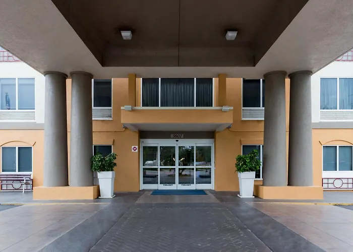 Holiday Inn Express & Suites Tavares By Ihg