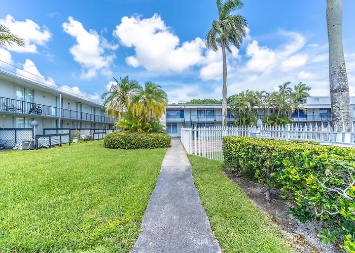 Stylish Apts In Oakland Park Near Ft Lauderdale Appartement Fort Lauderdale