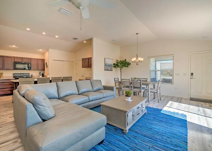 The Villages Retreat With Lanai And Lake Views!