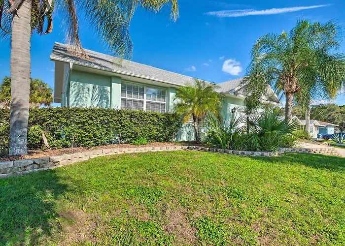 Waterfront Home W/ Dock, Kayaks, Pool + More! Crystal River mit Pool