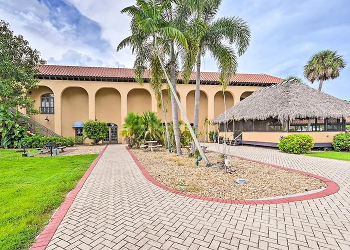 Naples Studio Near Everglades W/ Marina!