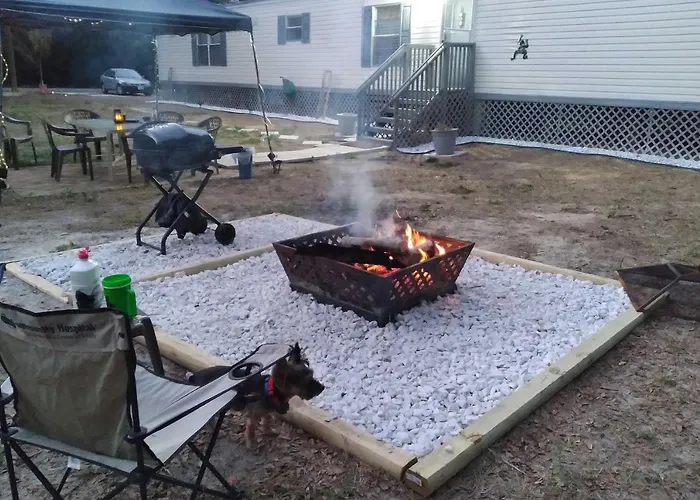 Villa Family Getaway With Yard - Near Beaches And Parks! Crystal River