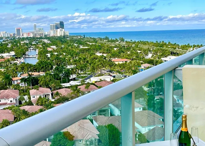 Hotel Isles Beach - Luxury Miami Vacation Sunny Isles Beach