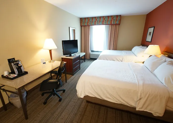 Oldsmar Hotels
