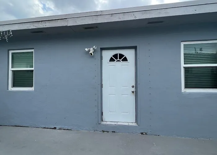 Quiet Apartment Free Parking Miami