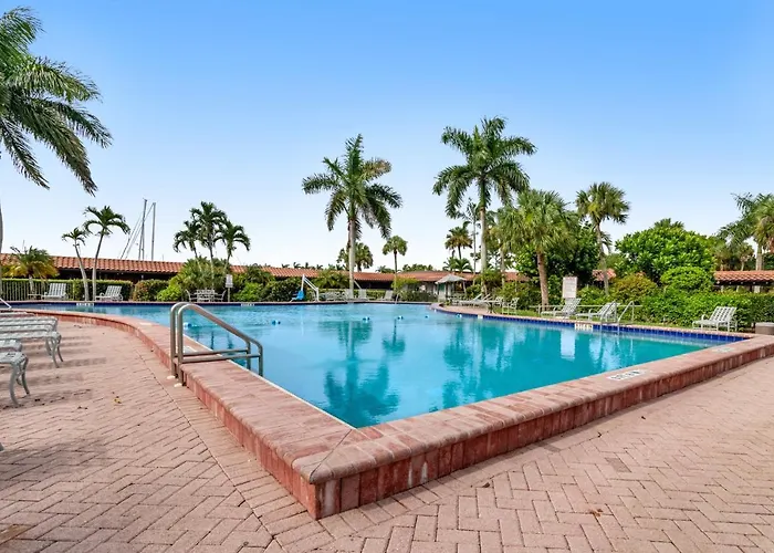 Port Of The Islands M253 Hotell North North Naples