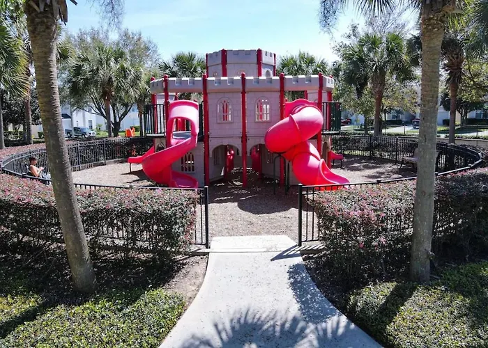 Lion King And Encanto Magic Retreat - 3 Bedroom Condo! Windsor Hills Resort! 2 Miles From Disney! Orlando