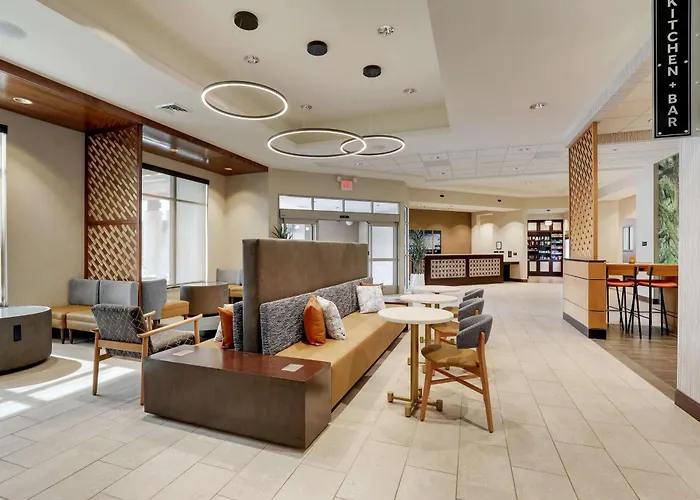 Woodville Hotels