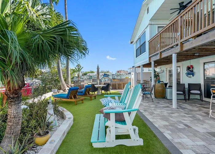 Sand Vista Vacation Hotel St. Pete Beach