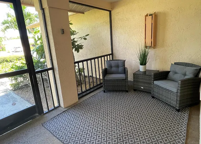 Huisdiervriedelijke Pool Home With A New Sparkling Pool, Close To Beach, Lovely Lake View North North Naples