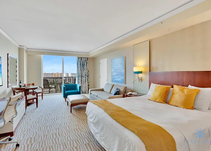 Luxurious Beach Resort Balcony Sunny Isles Beach