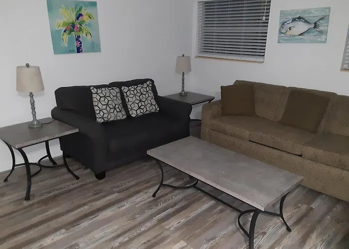 Sandalwood Beach Resort North Redington Beach