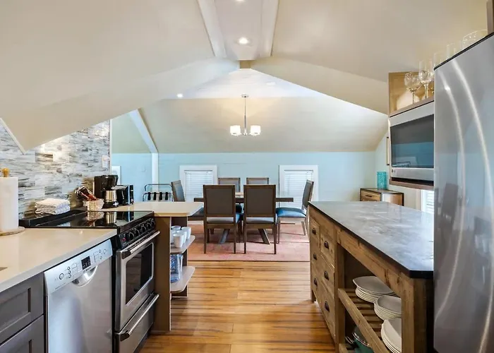 Sky Loft In Key West Villa