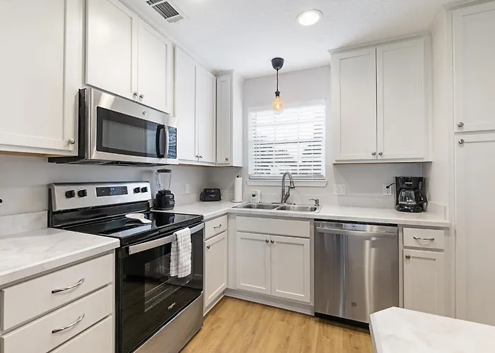 Private Island Suite - Walk To Downtown! St. Augustine