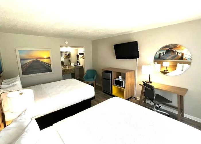 Days Inn By Wyndham Wildwood I-75