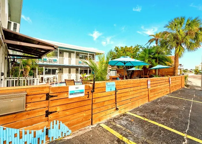 Boutique Beach Retreat St. Pete Beach