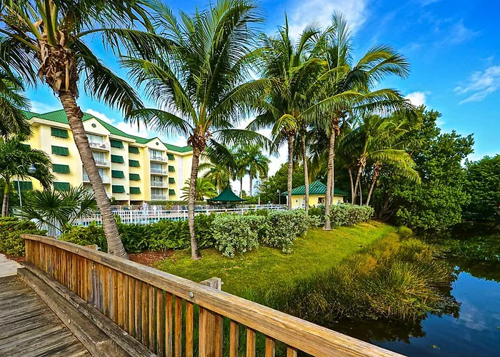 Sunrise Suites Tahiti Suite #104 Key West